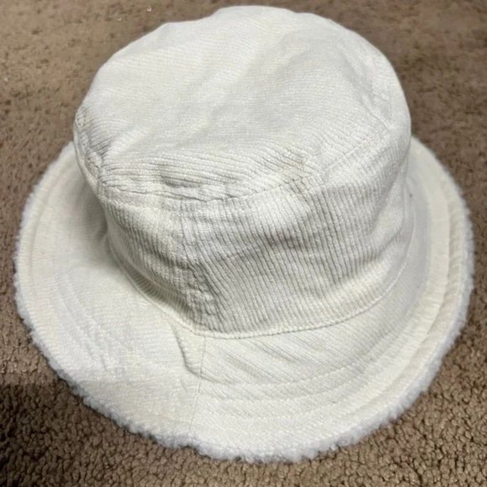 Woman's Hat